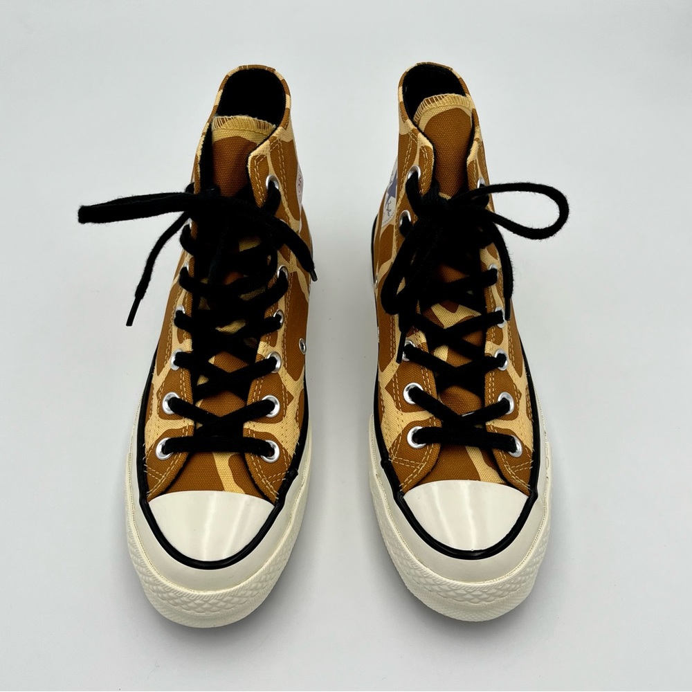 Converse All Star Giraffe Print High-Top Sneakers - Picture 5 of 9